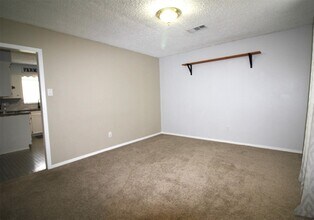 1310 S Caney Dr in Wharton, TX - Building Photo - Building Photo