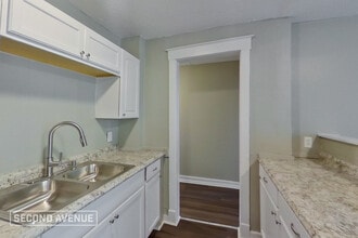 2114 Greenwood Ave in Louisville, KY - Building Photo - Building Photo