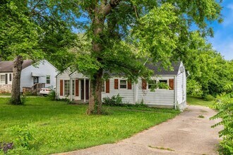 2613 Woodyhill Dr in Nashville, TN - Building Photo - Building Photo