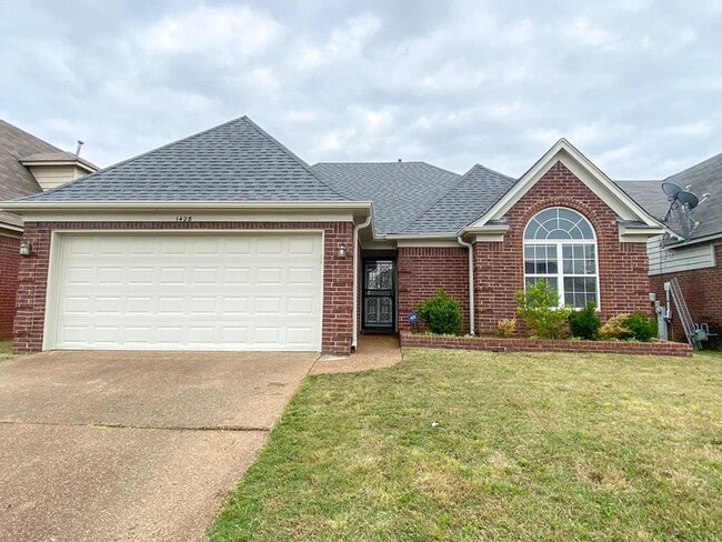 property at 1428 Siskin Dr