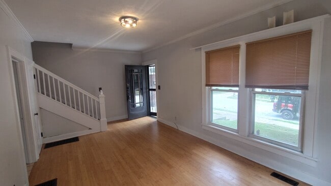 320 S East St, Unit 322 in Tipton, IN - Building Photo - Building Photo