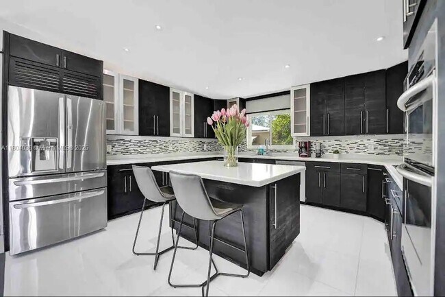 3117 Hollywood Blvd in Hollywood, FL - Building Photo - Building Photo