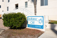 Indialantic One in Indialantic, FL - Foto de edificio - Building Photo