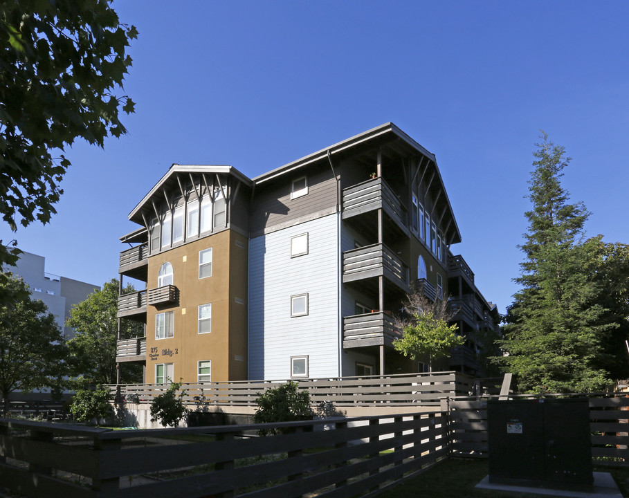 Cinnabar Commons in San Jose, CA - Building Photo