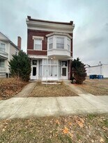 622 S 8th St in Springfield, IL - Building Photo