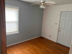 3726 Sherbrooke Rd in Toledo, OH - Building Photo - Building Photo