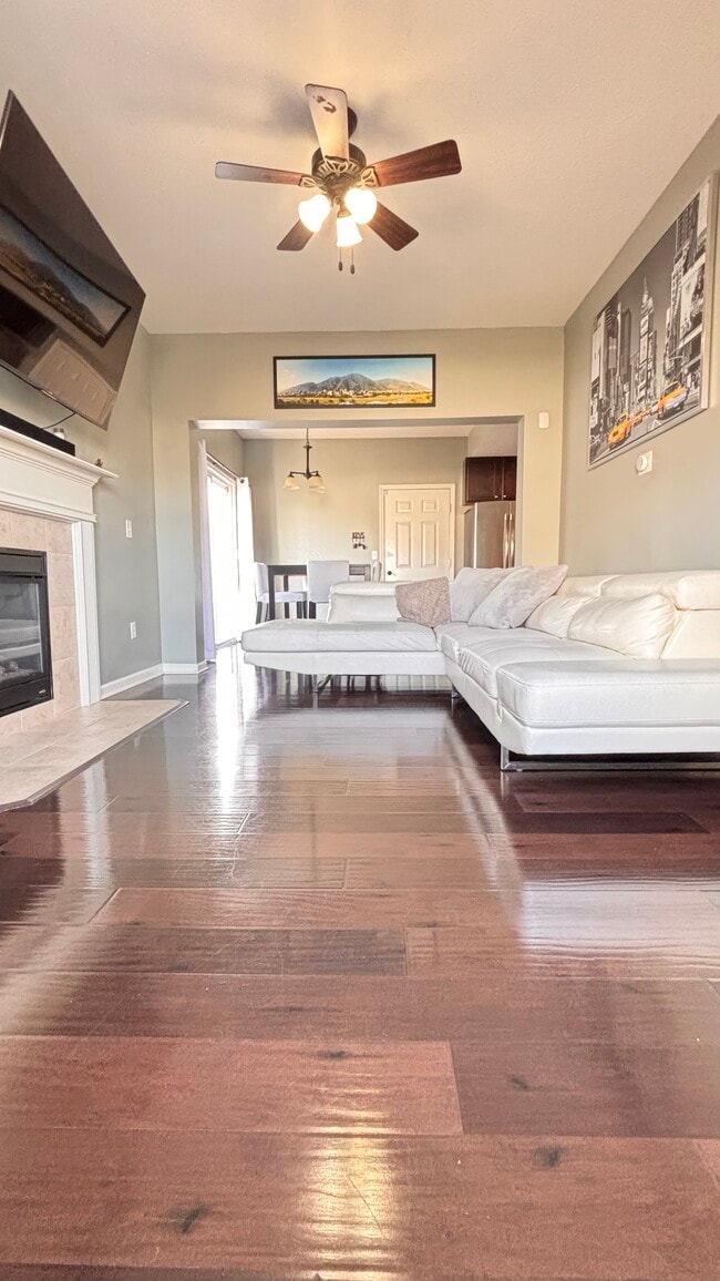 property at 6185 Prairiefire Ave