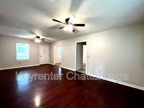8239 Cicero Trail in Chattanooga, TN - Building Photo - Building Photo