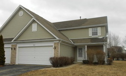 383 Prairieview Dr in Oswego, IL - Building Photo