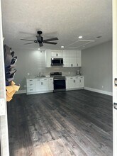 1611 Ave Q in Huntsville, TX - Building Photo - Building Photo