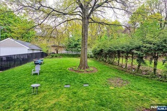 288 County Rd in Tenafly, NJ - Building Photo - Building Photo