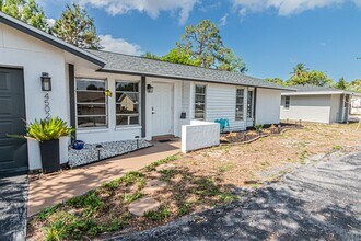 4502 Parrot Ave in Naples, FL - Building Photo - Building Photo