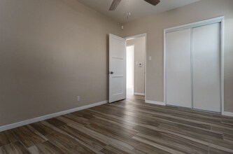 8217 Corbin Ave in Los Angeles, CA - Building Photo - Building Photo