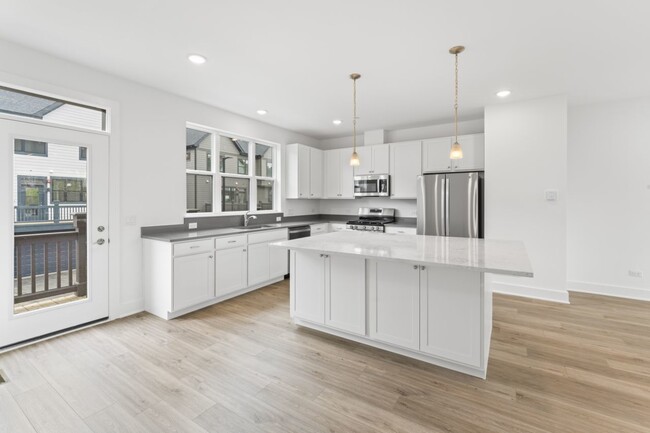 6424 Levi Ln in Morton Grove, IL - Building Photo - Building Photo
