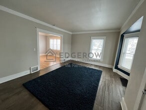 719 Stocking Ave NW in Grand Rapids, MI - Building Photo - Building Photo