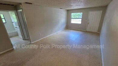 2929-2929 9 Iron Dr in Lakeland, FL - Building Photo - Building Photo