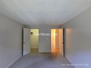 20 Tall Pines Dr in Lewiston, ME - Foto de edificio - Building Photo