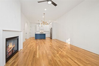 4621 S 47th St in Rogers, AR - Building Photo - Building Photo