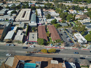 2711-2715 Pico Blvd in Santa Monica, CA - Building Photo - Building Photo