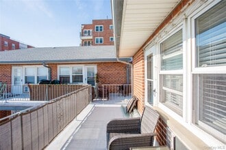 765 Shore Rd in Long Beach, NY - Building Photo - Building Photo