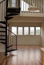 237 Lighthouse Ave in Monterey, CA - Building Photo - Building Photo