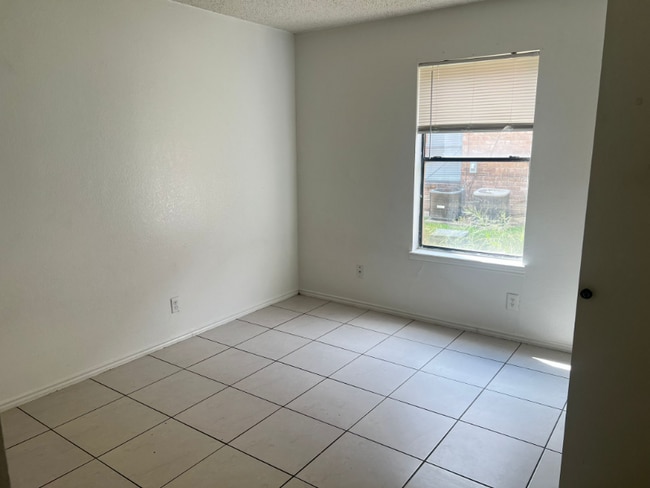 820-820 N 26th St in Harlingen, TX - Building Photo - Building Photo