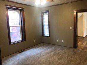1615 Broadway St-Unit -1615 Broadway Apt #2 in Quincy, IL - Building Photo - Building Photo