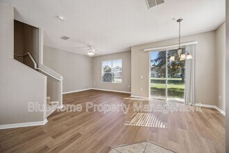 1359 Broken Oak Dr in Winter Garden, FL - Building Photo - Building Photo
