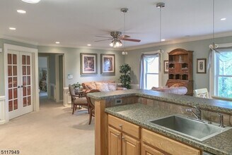 41 Bourne Cir in Hamburg, NJ - Building Photo - Building Photo
