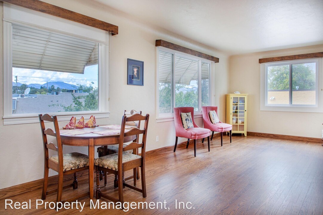 1429 Gold St in Redding, CA - Building Photo