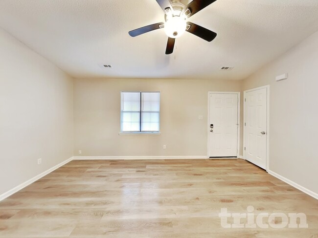 6631 Flat Rock Dr in Charlotte, NC - Building Photo - Building Photo