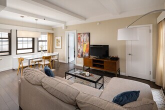 411 E 50th St, Unit SI ID1383558P in New York, NY - Building Photo - Building Photo