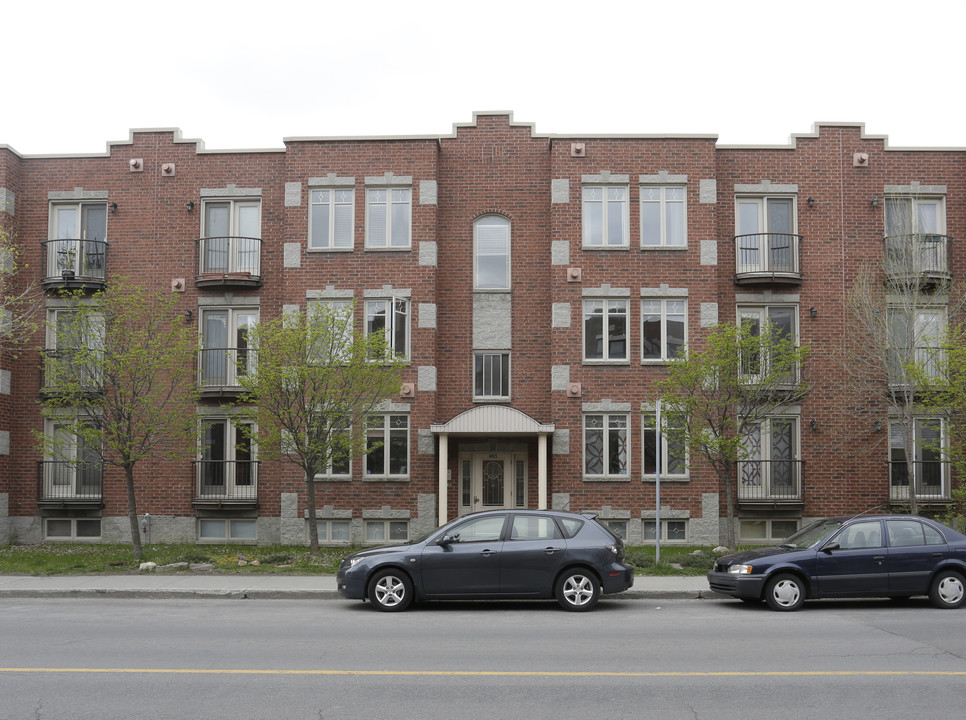 4921 Bannantyne in Montréal, QC - Building Photo