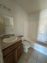 1610 E Plum St in Laredo, TX - Building Photo - Building Photo