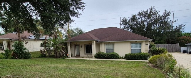 property at 10037 Crenshaw Cir