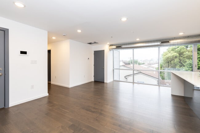 1520 N Marshall St, Unit 4 in Philadelphia, PA - Foto de edificio - Building Photo