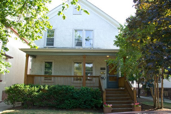 1024 Foster St in Evanston, IL - Building Photo