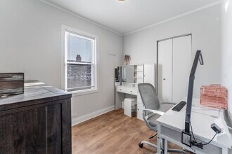 6337 W Patterson Ave, Unit 6337 W Patterson Ave #2 in Chicago, IL - Building Photo - Building Photo