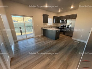 1666 Ammon St in Pocatello, ID - Building Photo - Building Photo