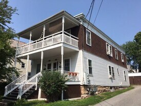 18 Weston St, Unit 1 in Burlington, VT - Building Photo