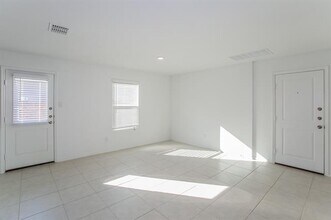 5825 Rockrose Ln in Princeton, TX - Building Photo - Building Photo