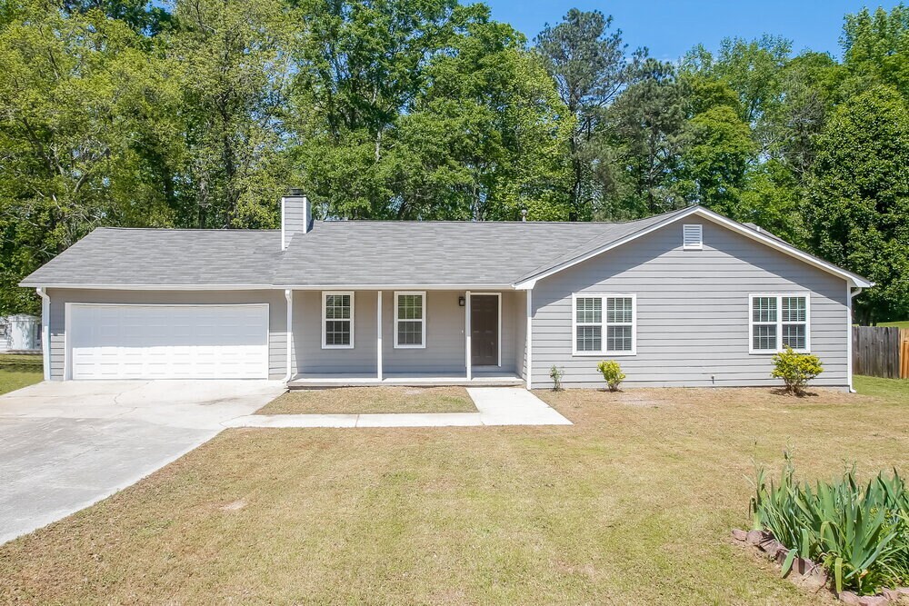 909 N Lassetter Cir in Villa Rica, GA - Building Photo