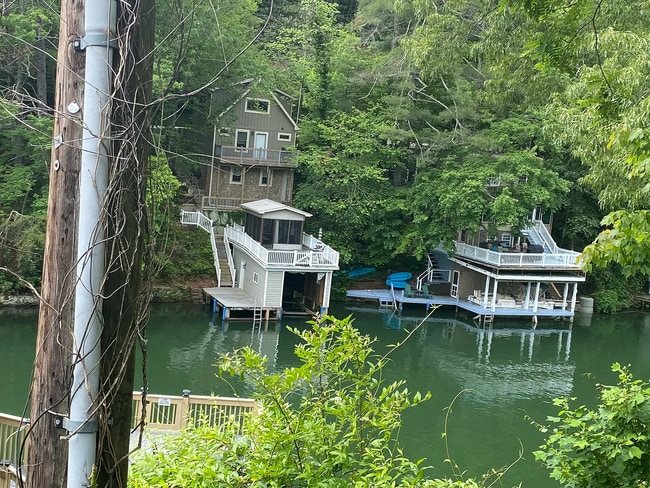 property at 411 Tryon Bay Cir