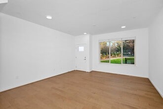 1488 159th Pl NE in Bellevue, WA - Building Photo - Building Photo