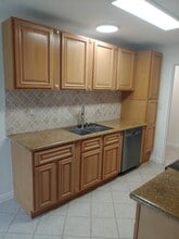 3700 Dean Dr, Unit 908 in Ventura, CA - Building Photo - Building Photo