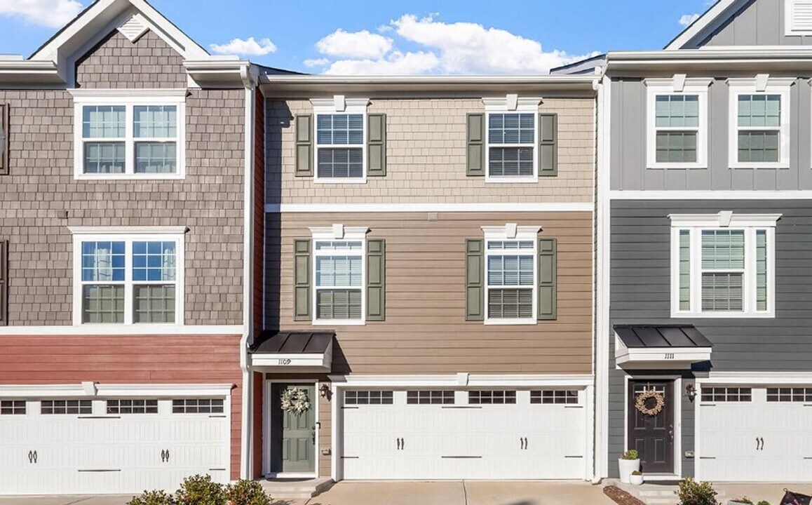 1109 Platform Dr in Apex, NC - Building Photo