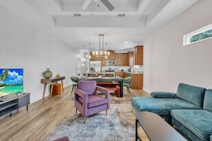 1211 Paul Russell Rd in Tallahassee, FL - Building Photo