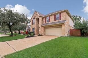 12611 Brookfield Park in Houston, TX - Building Photo