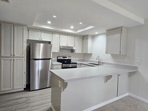 1685 Chesterton Cir in San Jose, CA - Foto de edificio - Building Photo