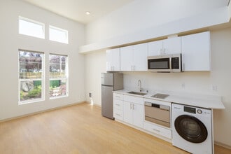 The Rocket in Seattle, WA - Building Photo - Interior Photo